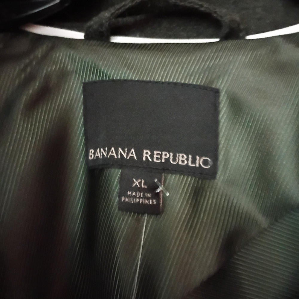 Banana Republic Dark Green Double-Breasted Trench Coat - Picture 6 of 6